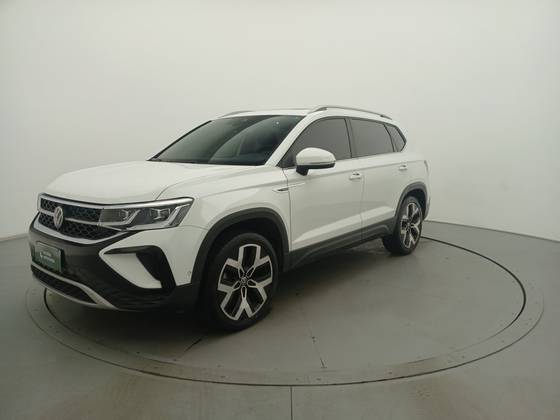 VOLKSWAGEN TAOS 1.4 250 TSI TOTAL FLEX HIGHLINE AUTOMÁTICO